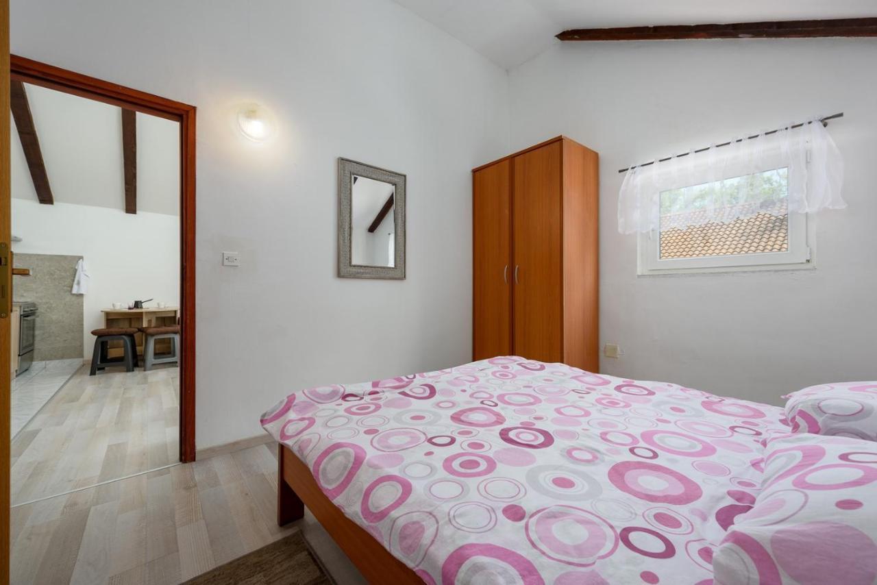 אומאג Amore House With Apartment מראה חיצוני תמונה