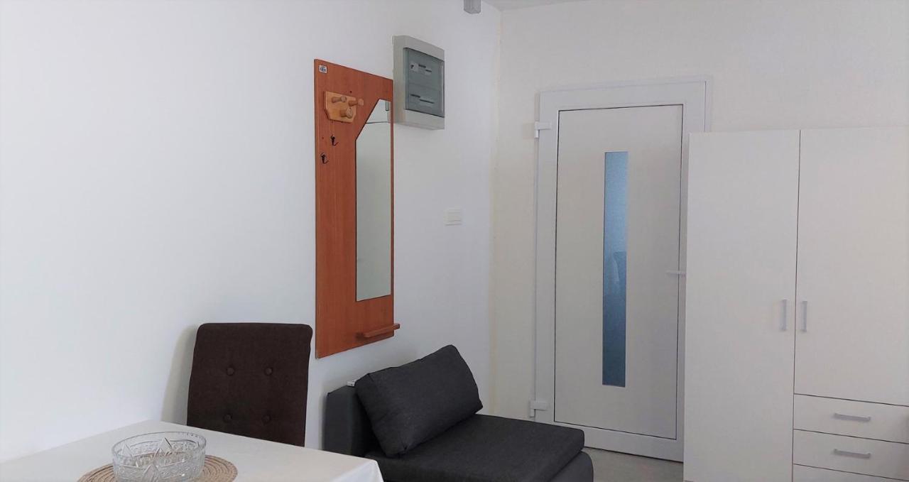 אומאג Amore House With Apartment מראה חיצוני תמונה