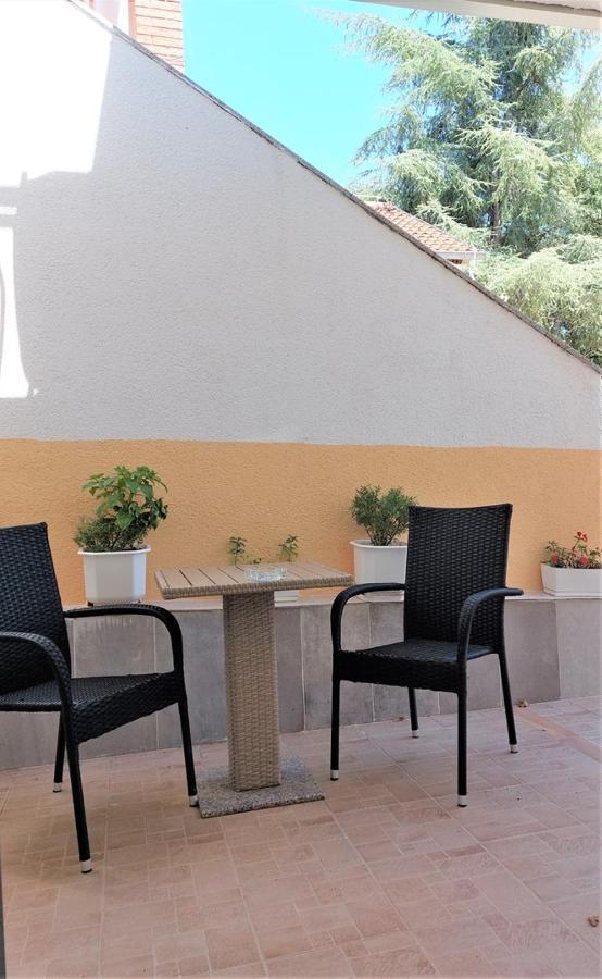 אומאג Amore House With Apartment מראה חיצוני תמונה