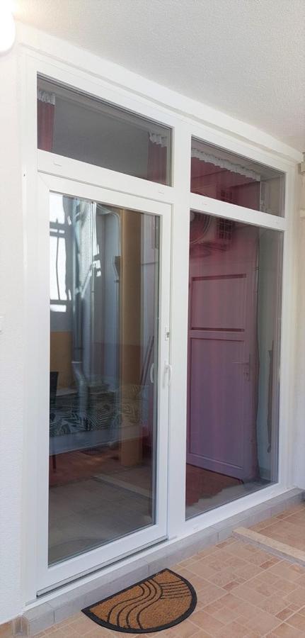 אומאג Amore House With Apartment מראה חיצוני תמונה