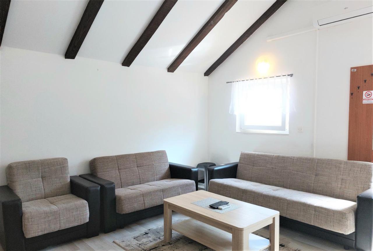 אומאג Amore House With Apartment מראה חיצוני תמונה